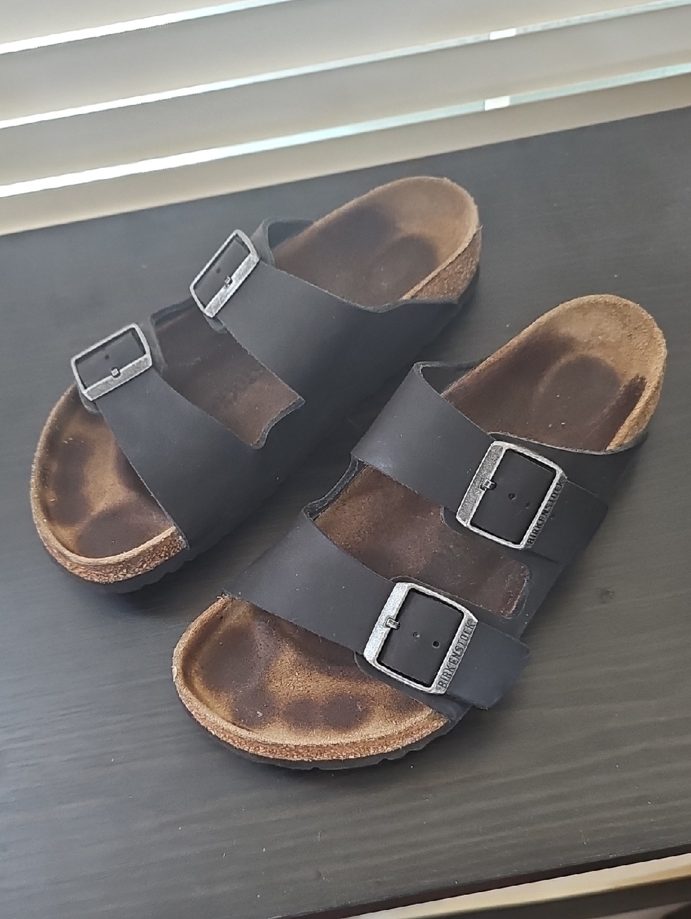 Birkenstock Arizona Black Leather Slides GUC